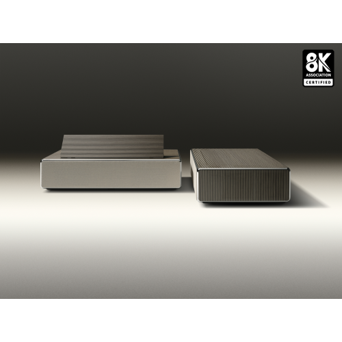 premiere-8k_shot-04-horizontal_black.png