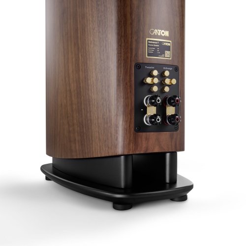 reference-7-walnut-matt-3.jpg